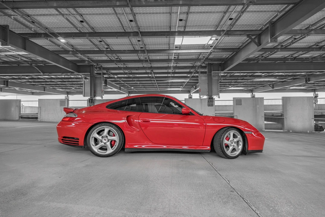 2002 Porsche 996 Turbo - Image 4 of 31