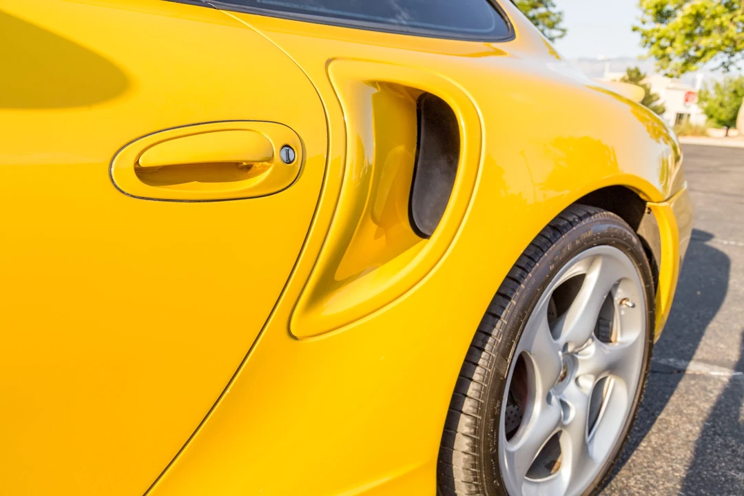 2002 Porsche 996 Turbo - Image 28 of 31