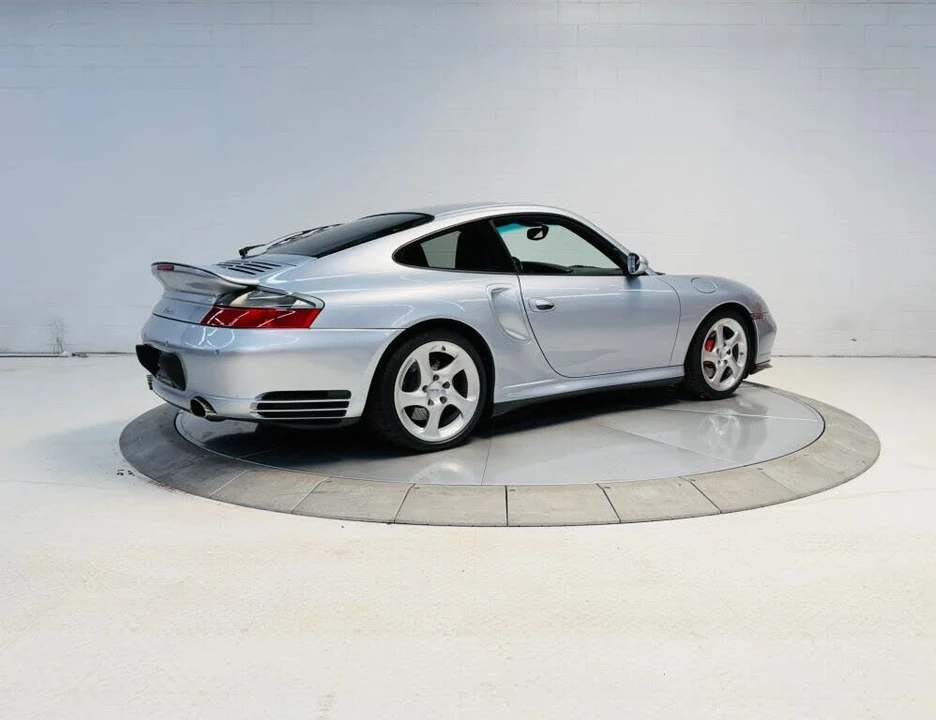 2002 Porsche 996 Turbo - Image 6 of 31