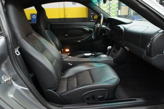 2002 Porsche 996 Turbo - Image 25 of 31