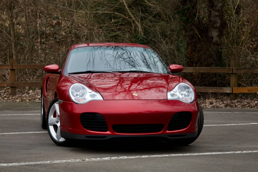 2002 Porsche 996 Turbo - Image 28 of 31