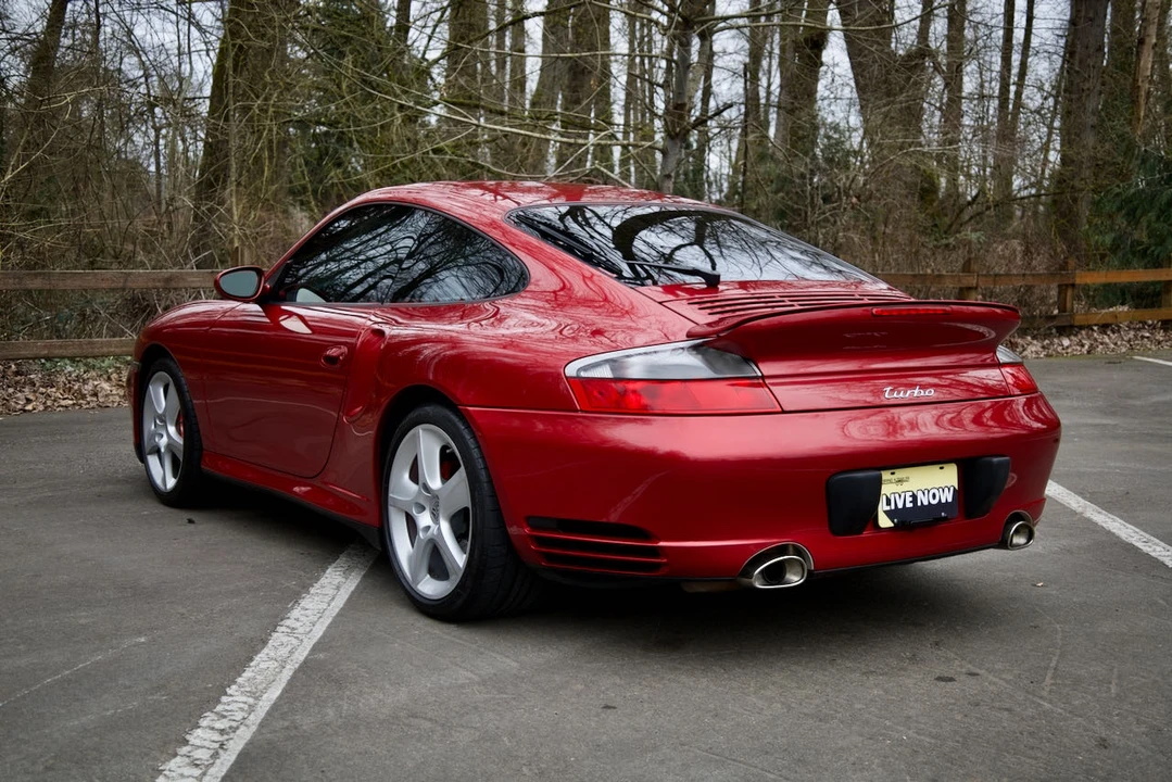 2002 Porsche 996 Turbo - Image 12 of 31