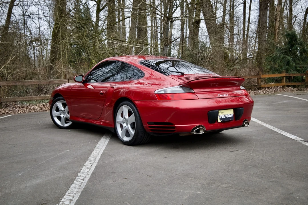 2002 Porsche 996 Turbo - Image 11 of 31