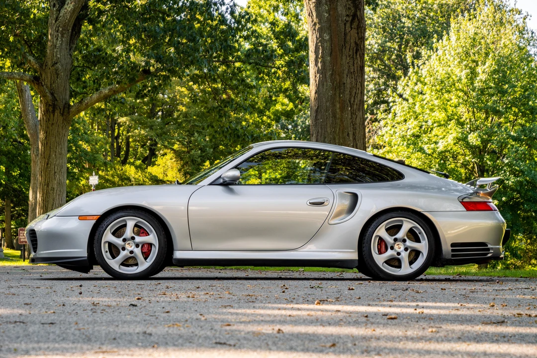 2002 Porsche 996 Turbo - Image 6 of 31