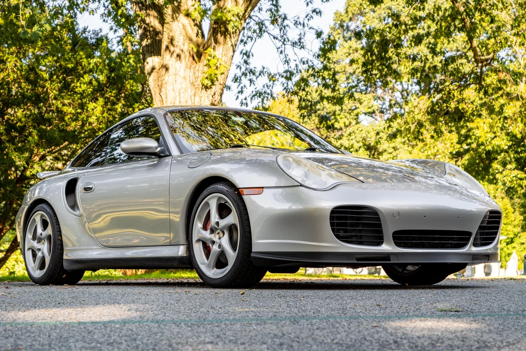 2002 Porsche 996 Turbo - Image 9 of 31