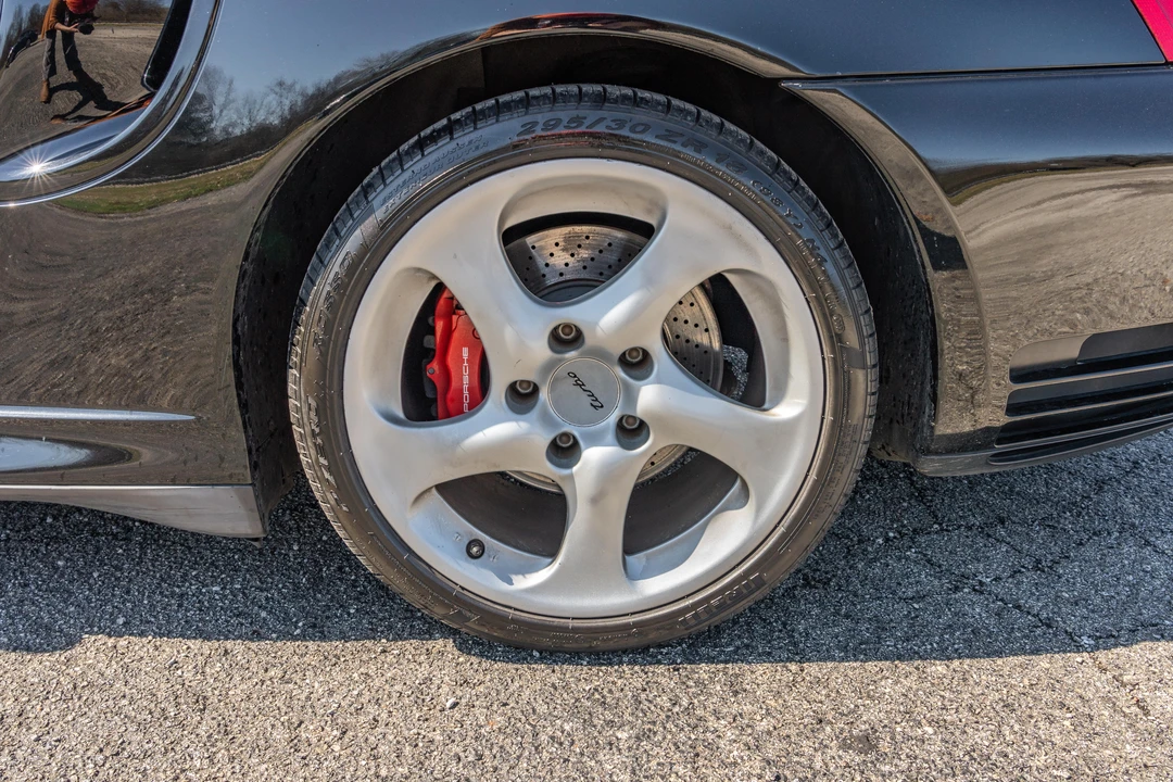 2002 Porsche 996 Turbo - Image 24 of 31