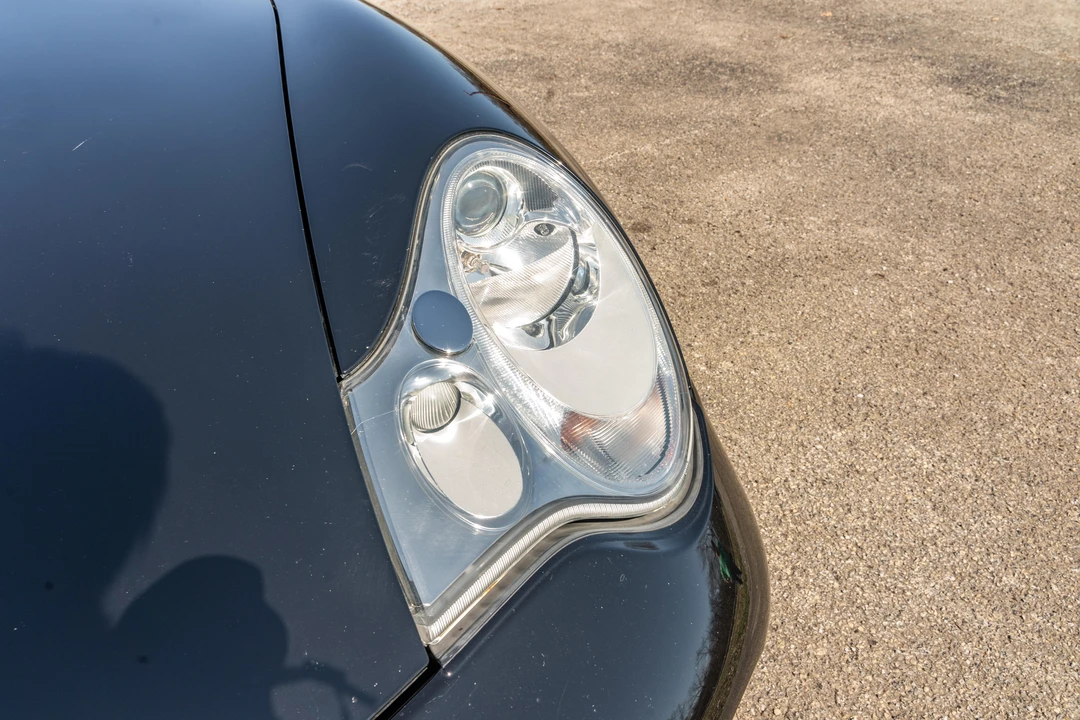 2002 Porsche 996 Turbo - Image 13 of 31