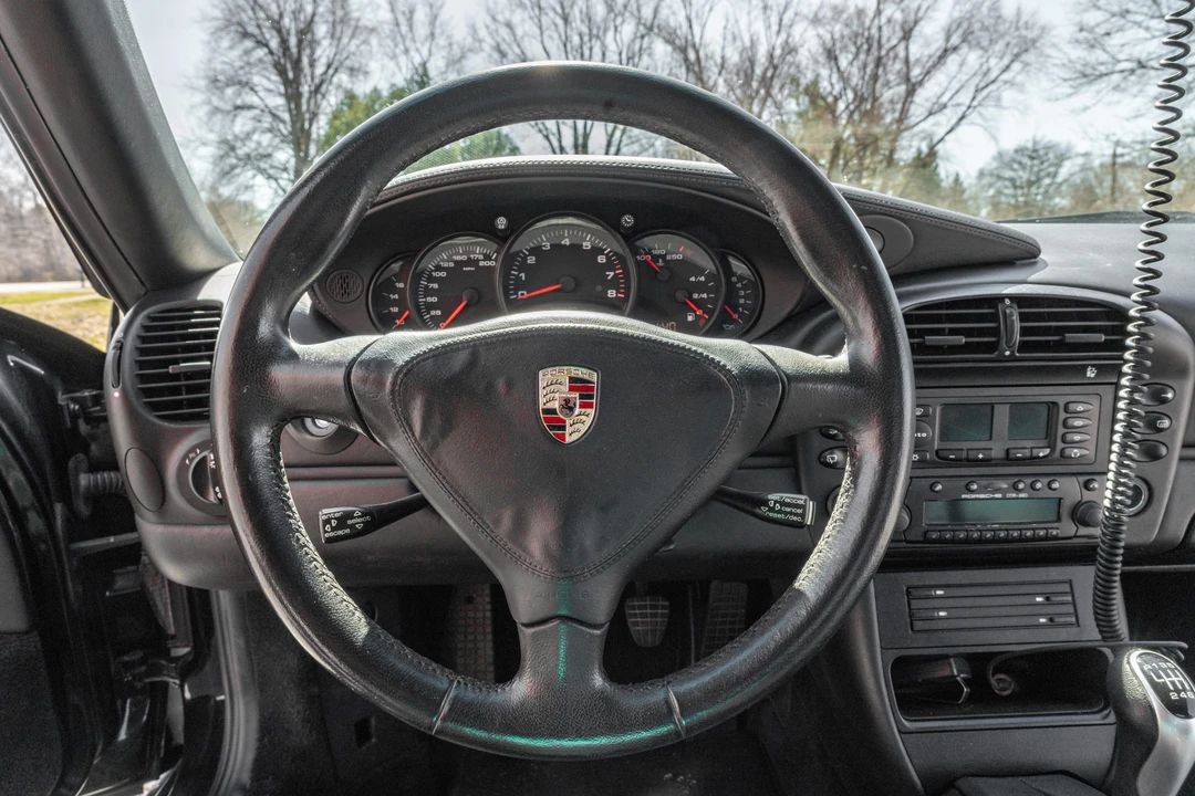 2002 Porsche 996 Turbo - Image 27 of 31