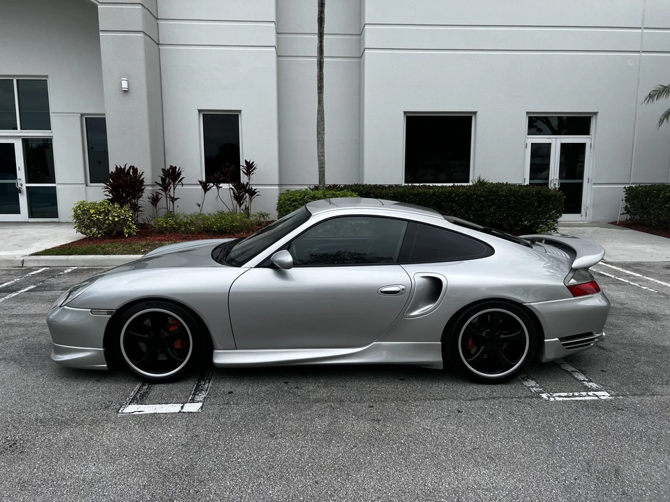 2002 Porsche 996 Turbo - Image 9 of 31