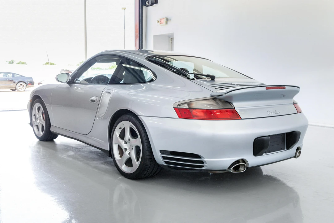 2002 Porsche 996 Turbo - Image 8 of 31