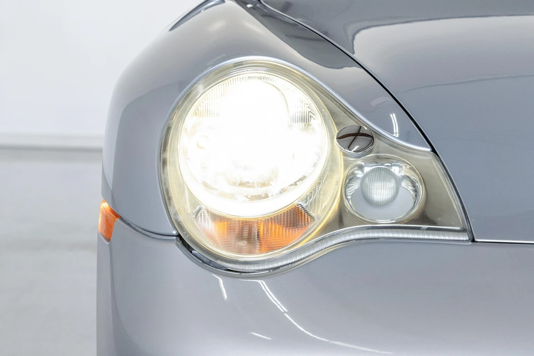 2002 Porsche 996 Turbo - Image 12 of 31