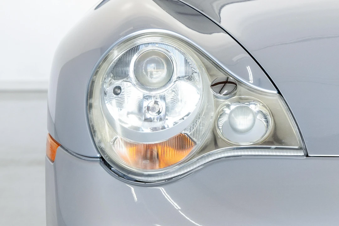 2002 Porsche 996 Turbo - Image 10 of 31