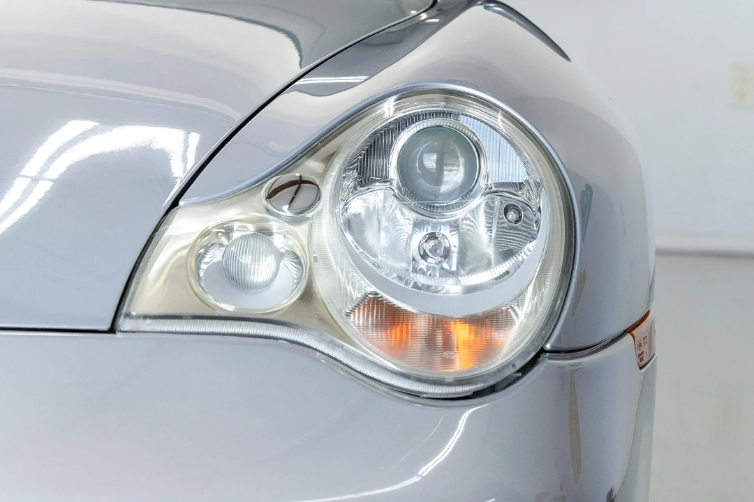 2002 Porsche 996 Turbo - Image 11 of 31
