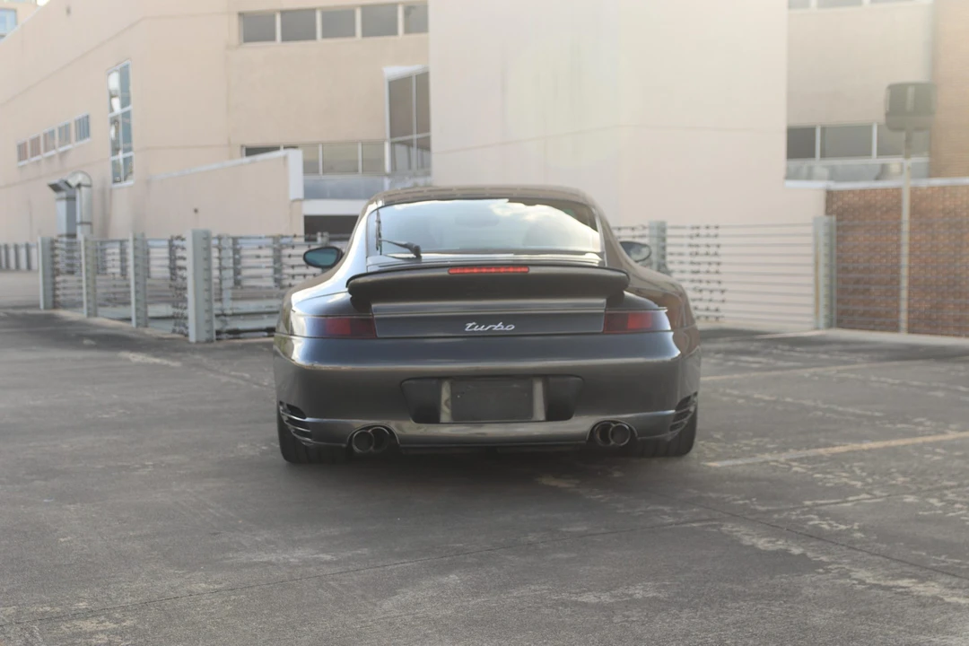 2002 Porsche 996 Turbo - Image 24 of 31