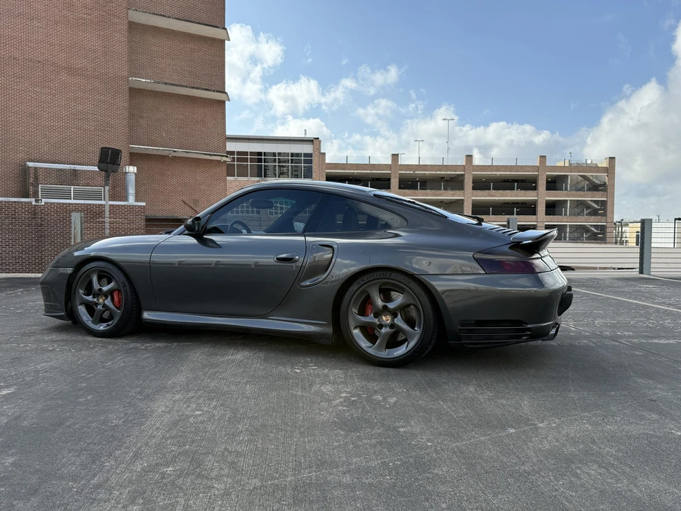 2002 Porsche 996 Turbo - Image 29 of 31