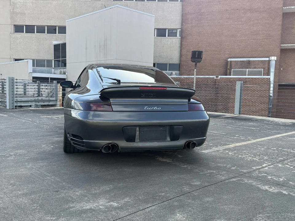 2002 Porsche 996 Turbo - Image 25 of 31