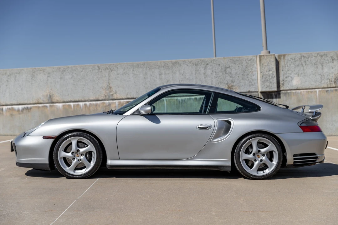 2002 Porsche 996 Turbo - Image 9 of 31