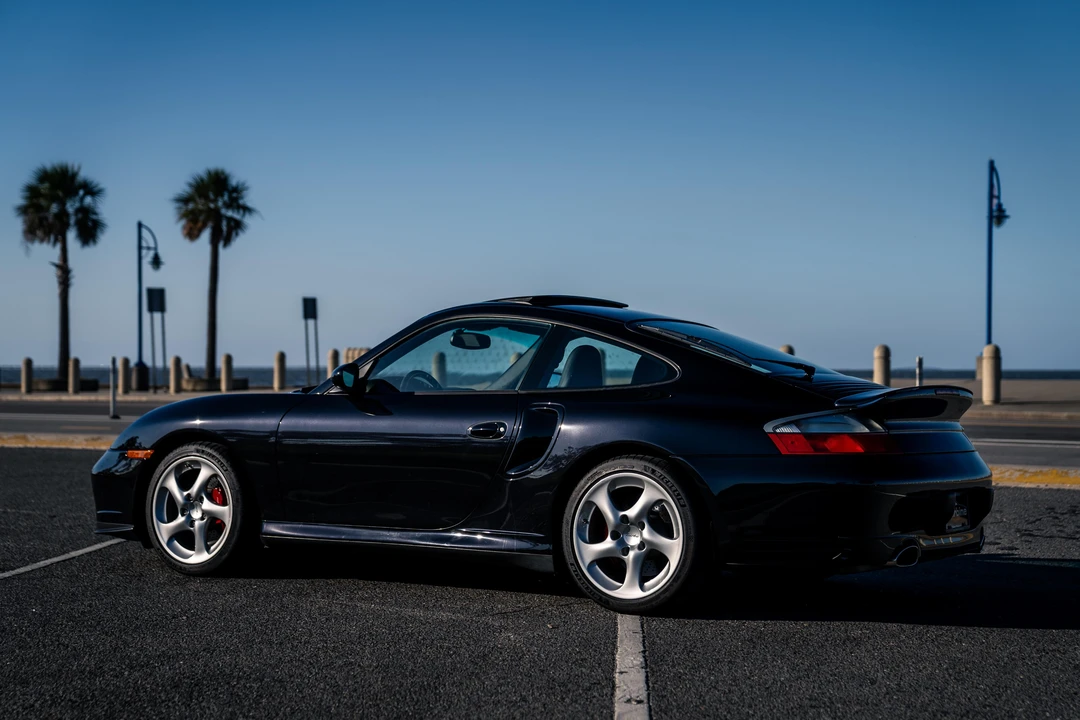2002 Porsche 996 Turbo - Image 16 of 31