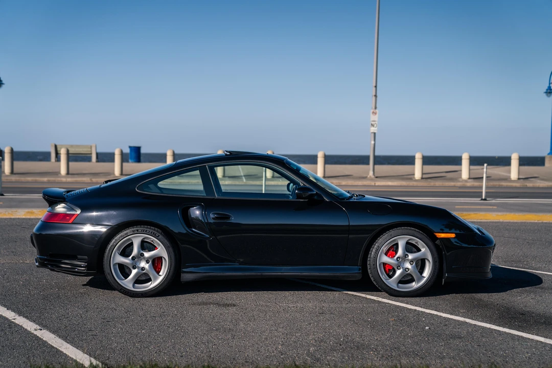 2002 Porsche 996 Turbo - Image 23 of 31