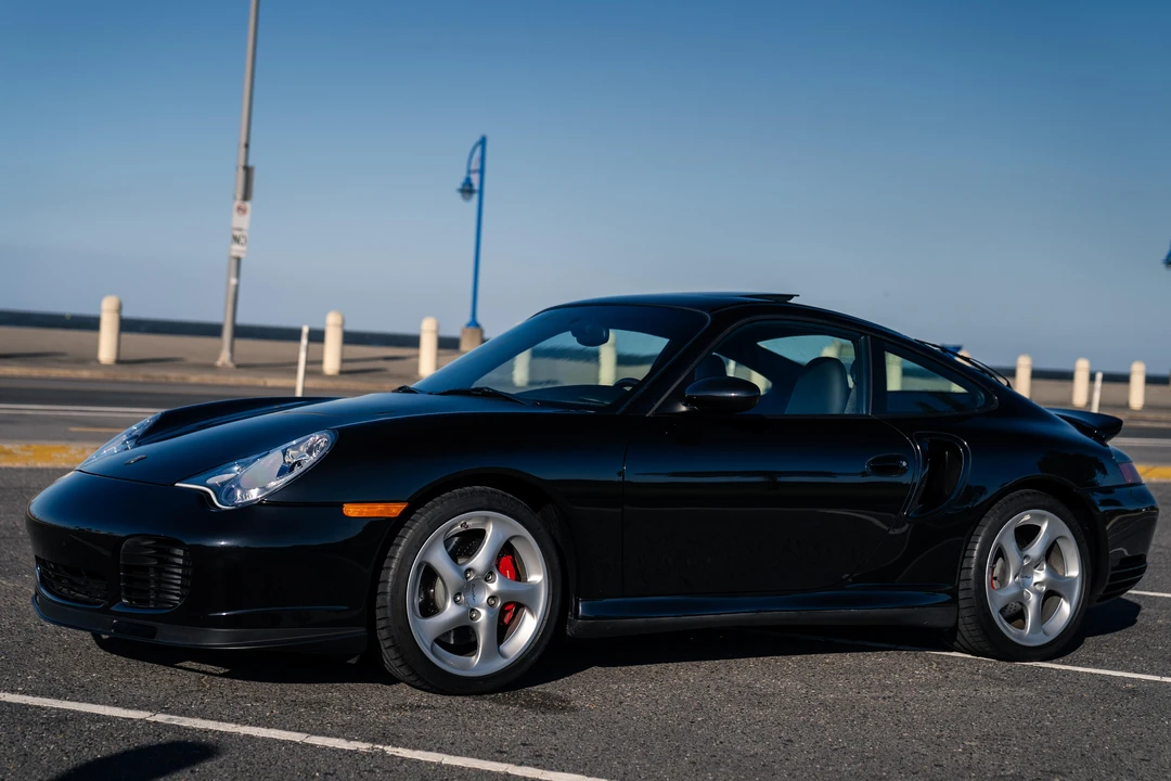 2002 Porsche 996 Turbo - Image 13 of 31