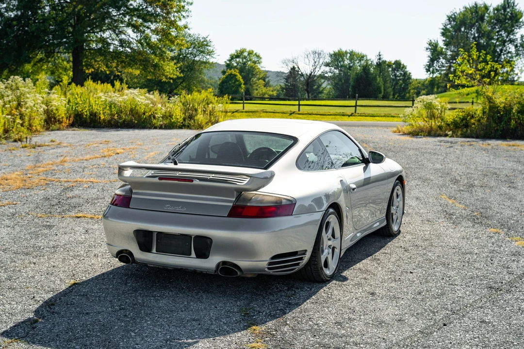 2002 Porsche 996 Turbo - Image 25 of 31