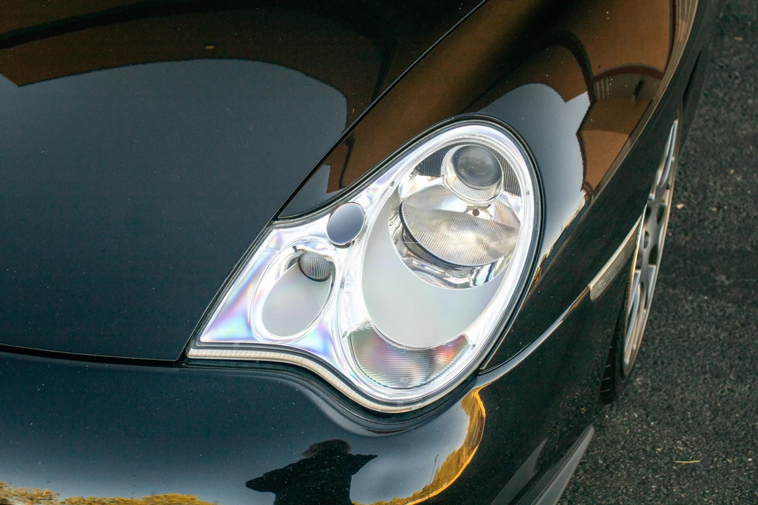 2002 Porsche 996 Turbo - Image 28 of 31
