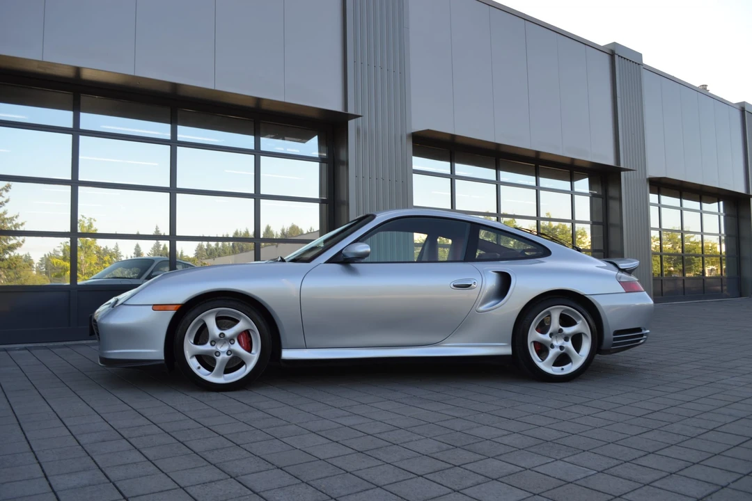 2002 Porsche 996 Turbo - Image 25 of 31