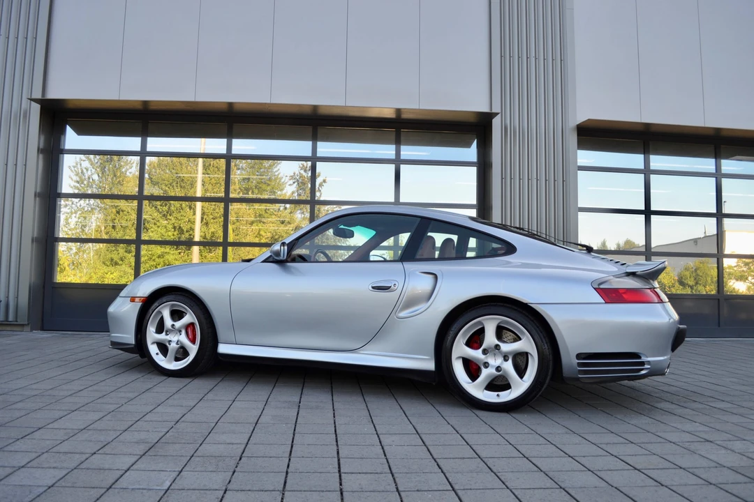 2002 Porsche 996 Turbo - Image 22 of 31