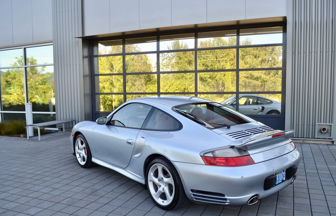 2002 Porsche 996 Turbo - Image 20 of 31