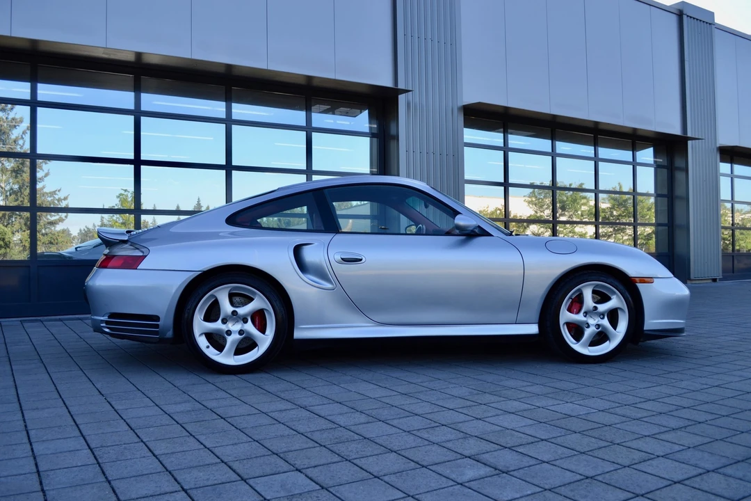 2002 Porsche 996 Turbo - Image 10 of 31