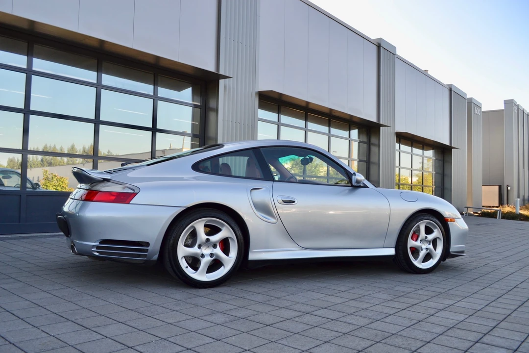 2002 Porsche 996 Turbo - Image 11 of 31