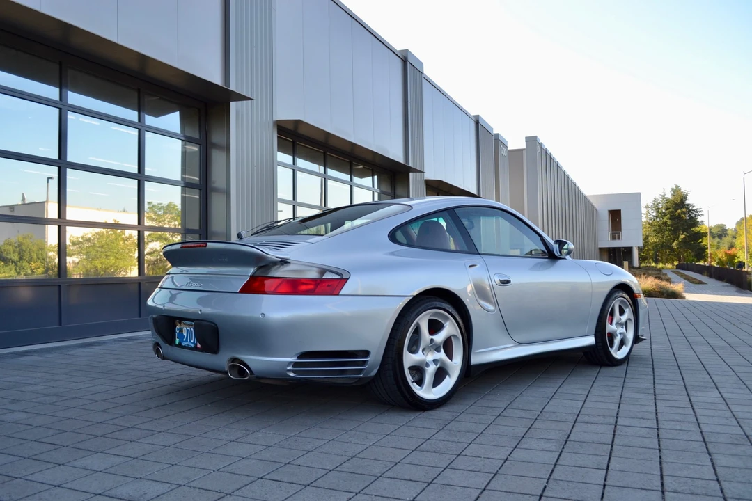 2002 Porsche 996 Turbo - Image 13 of 31