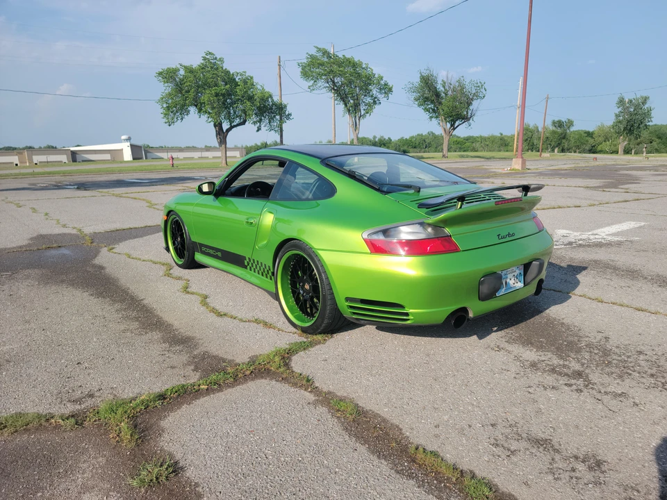 2002 Porsche 996 Turbo - Image 17 of 31