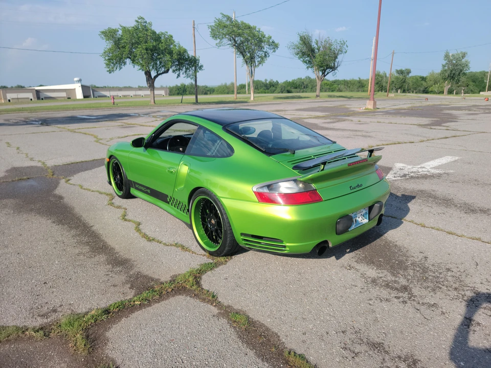 2002 Porsche 996 Turbo - Image 16 of 31