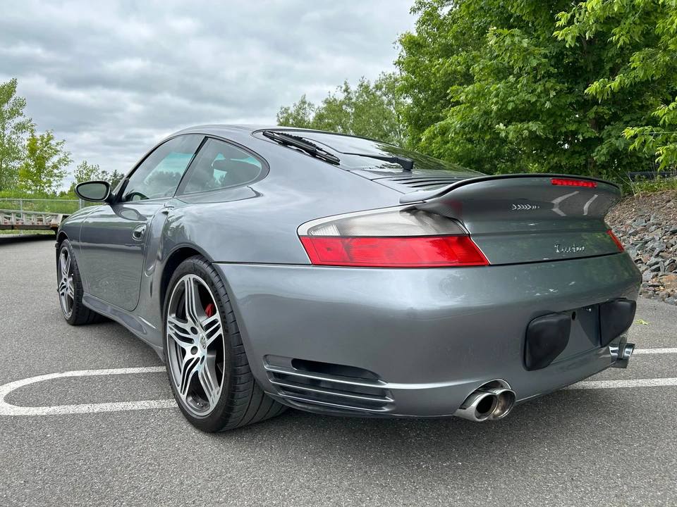 2002 Porsche 996 Turbo - Image 9 of 31