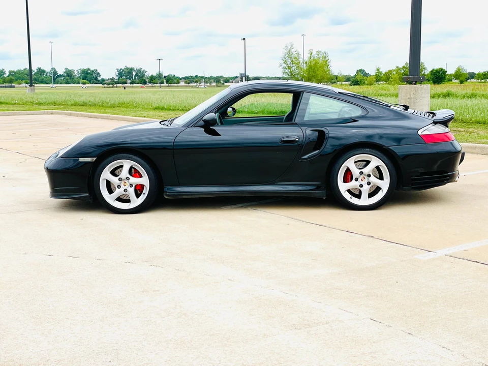 2002 Porsche 996 Turbo - Image 10 of 31