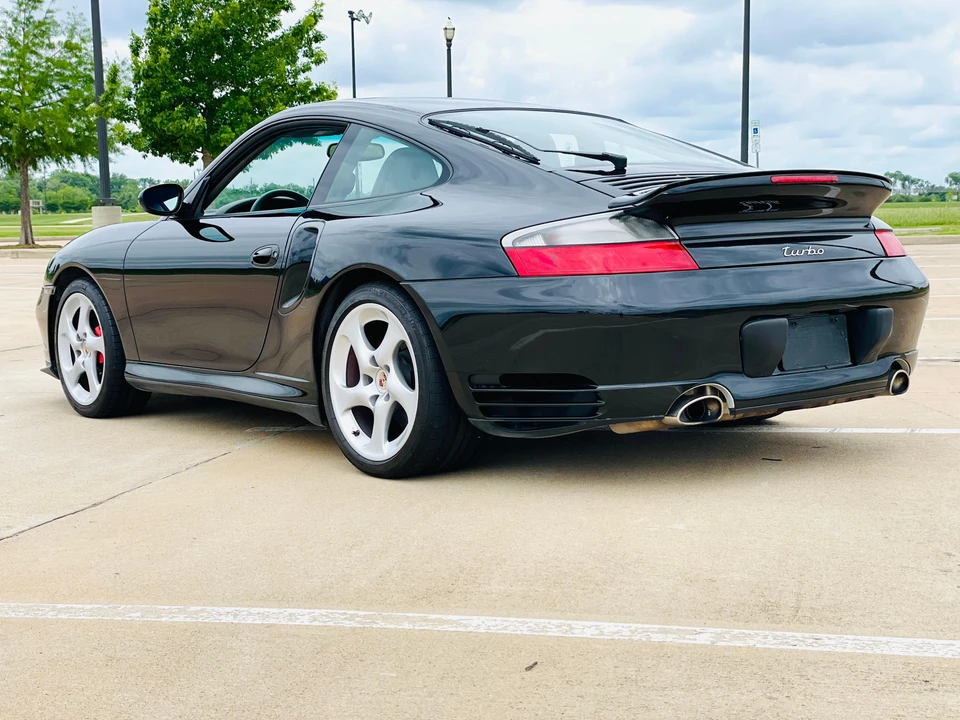 2002 Porsche 996 Turbo - Image 13 of 31