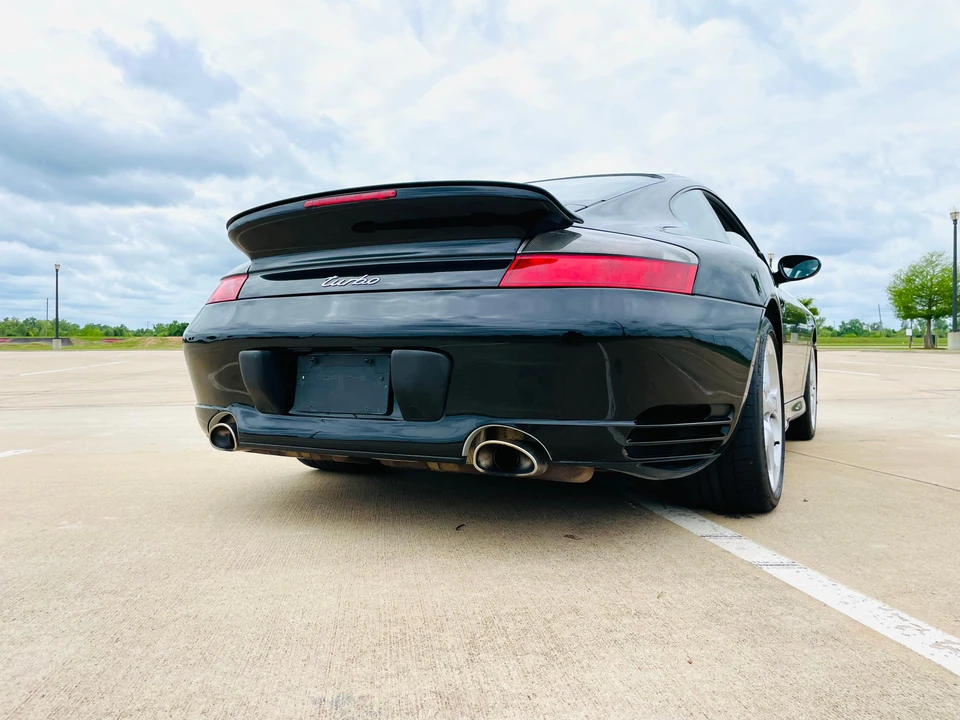 2002 Porsche 996 Turbo - Image 17 of 31