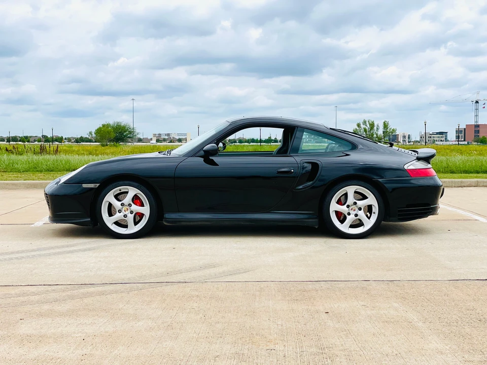 2002 Porsche 996 Turbo - Image 11 of 31