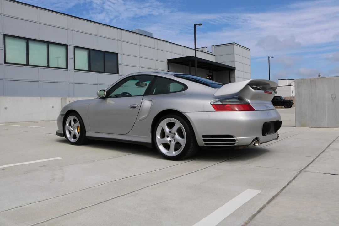 2002 Porsche 996 Turbo - Image 24 of 31