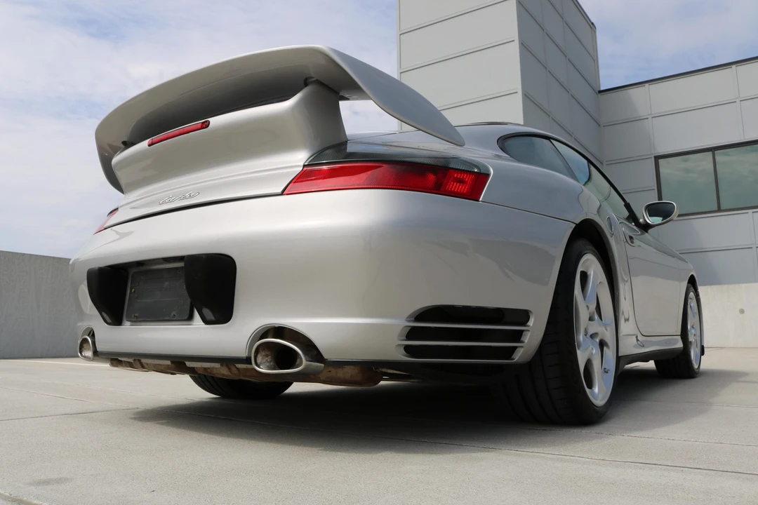 2002 Porsche 996 Turbo - Image 28 of 31