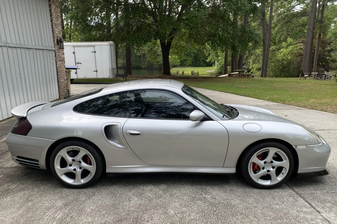 2002 Porsche 996 Turbo - Image 6 of 31
