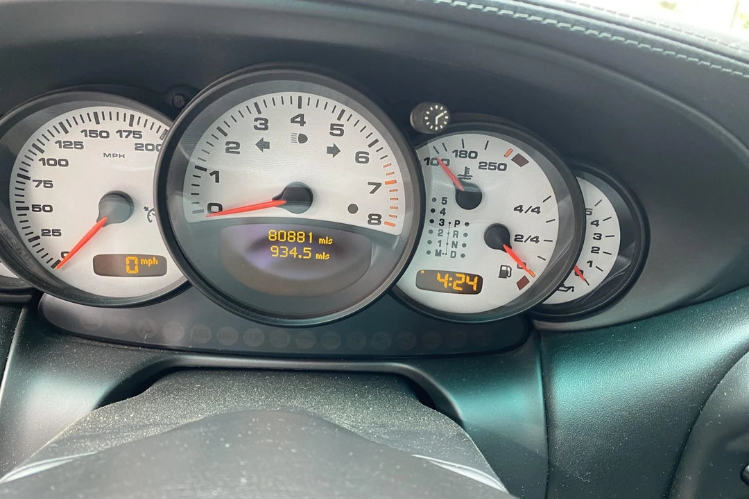 2002 Porsche 996 Turbo - Image 24 of 31
