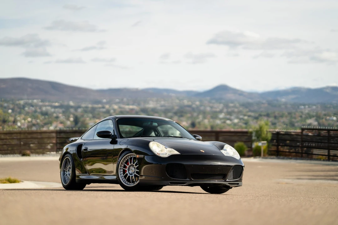 2002 Porsche 996 Turbo - Image 5 of 31