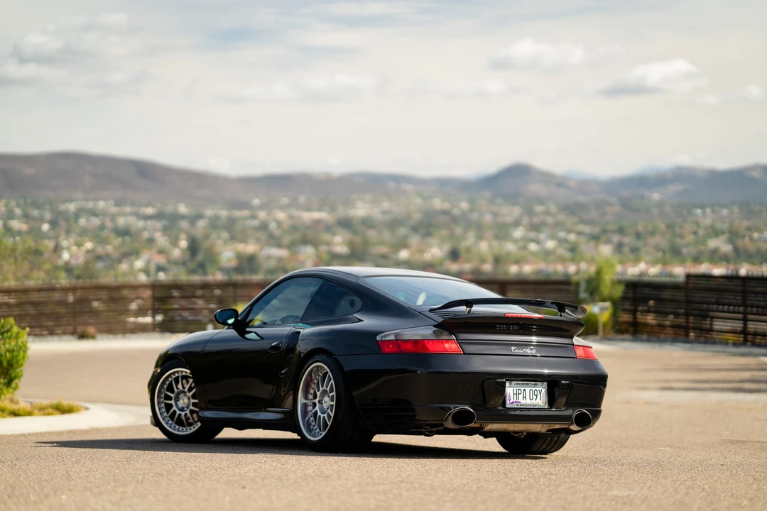 2002 Porsche 996 Turbo - Image 12 of 31