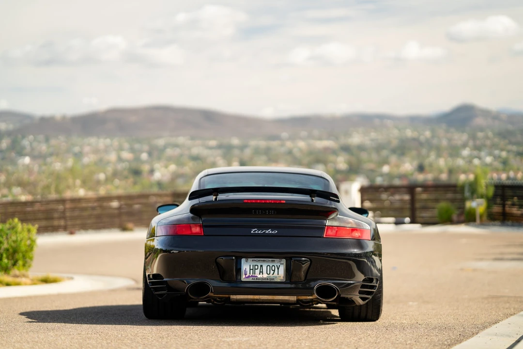 2002 Porsche 996 Turbo - Image 13 of 31
