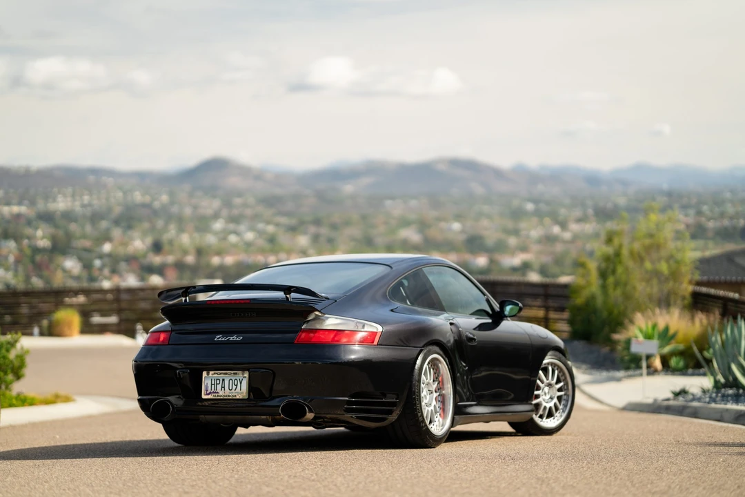 2002 Porsche 996 Turbo - Image 14 of 31