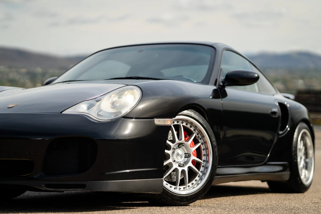 2002 Porsche 996 Turbo - Image 16 of 31