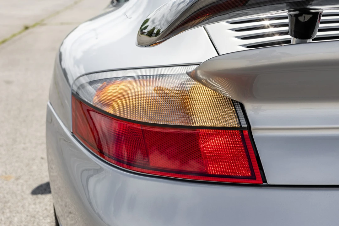 2002 Porsche 996 Turbo - Image 28 of 31