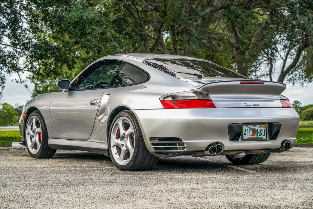 2002 Porsche 996 Turbo - Image 11 of 31